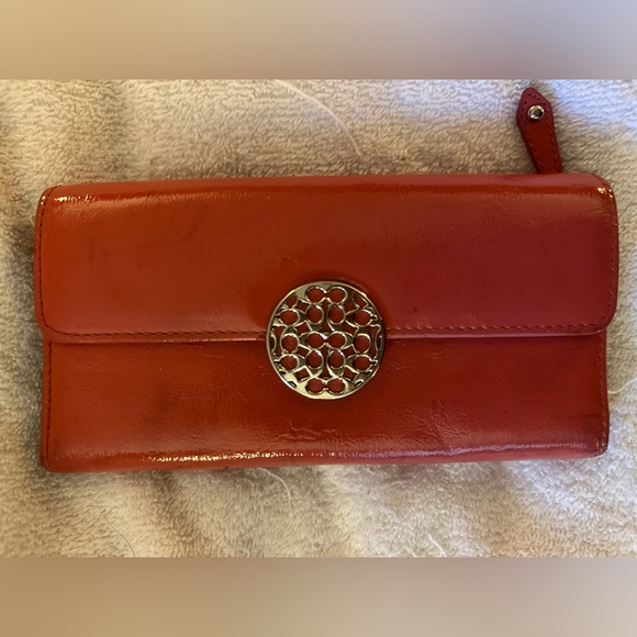 Coach wallet. Pink. Well loved but still in good condition. - Picture 1 of 4